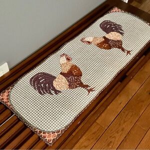 VTG Rooster Tapestry Table Runner Country Kitchen Farmhouse Cottagecore 35”x12”